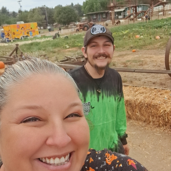 Meet your Posher, Mum and Kiddo! - Picture 3 of 16